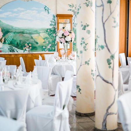 Hotel Restaurant Felix Bensheim Eksteriør bilde